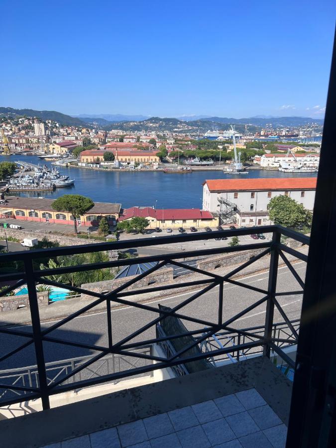 Mare Nostrum La Spezia Exterior foto