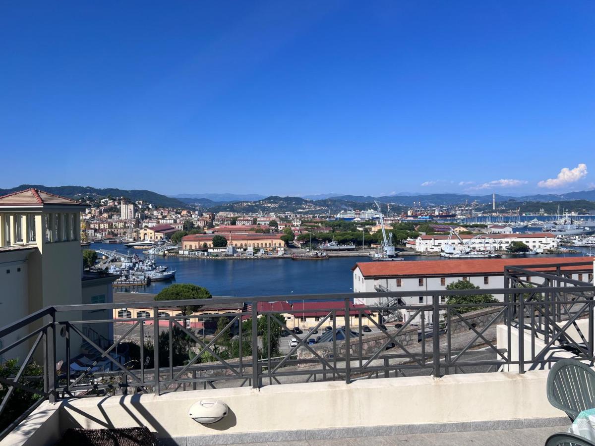 Mare Nostrum La Spezia Exterior foto